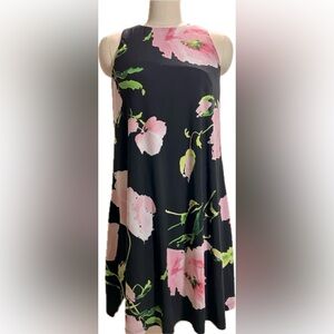 Anne Klein- Floral print trapeze dress. Small.